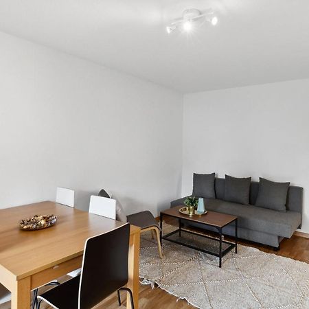 Zurich Urban Charm: Your Comfy Stay Close To The City Luaran gambar