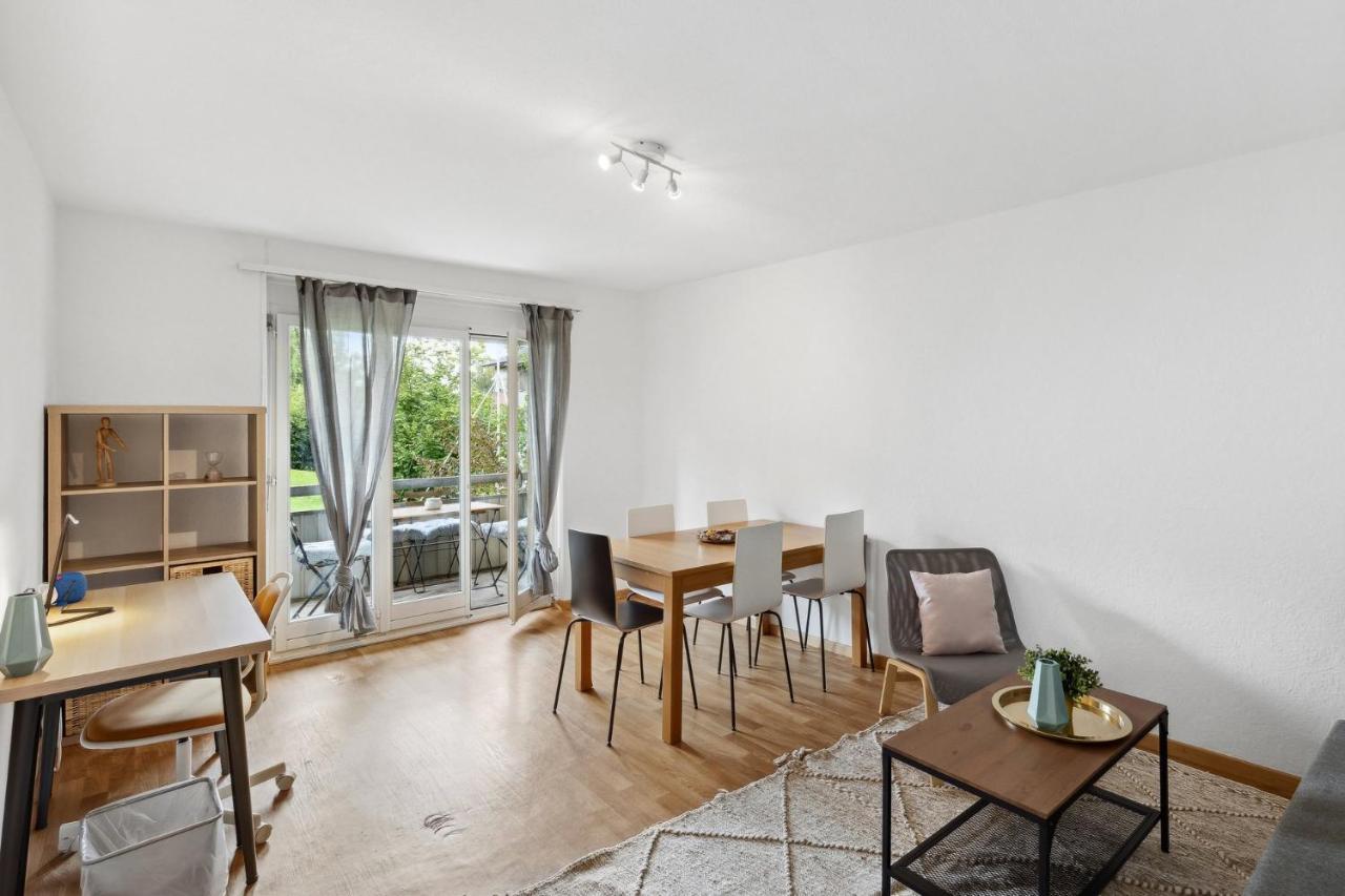 Zurich Urban Charm: Your Comfy Stay Close To The City Luaran gambar
